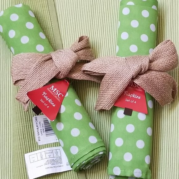 5 BED BATH & BEYOND SANTA CLARA PLACEMATS AND NWT 8 MAIN STREET NAPKINS - Picture 2 of 4